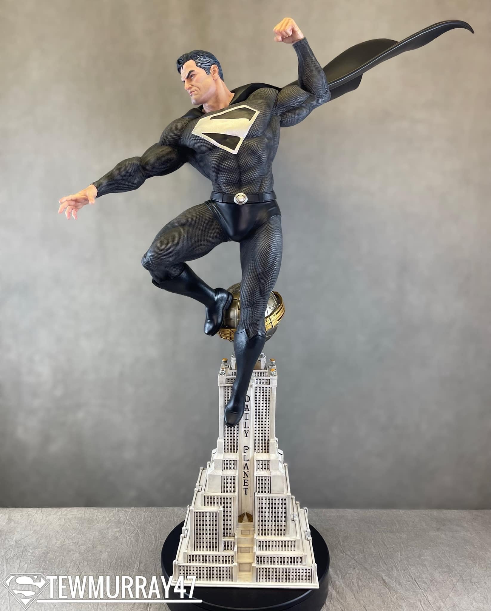 DC Comics - Superman | 1:4 Resin Statue | von MFA Collectibles - Image 16
