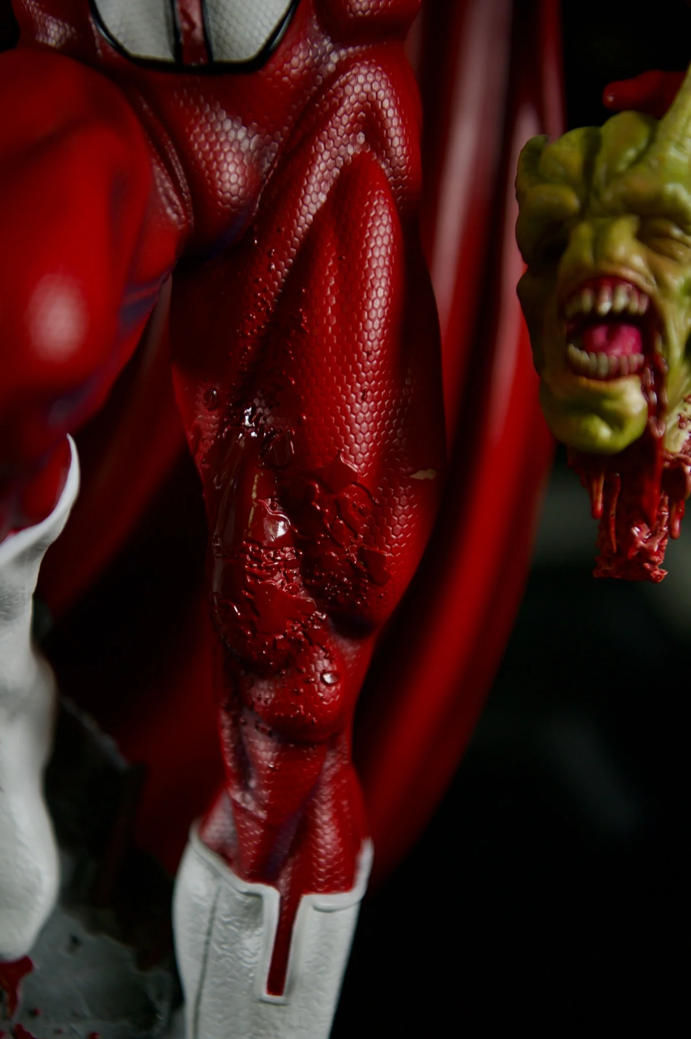 Invincible - Omni Man | 1:4 Resin Statue | von Imaginary Koncepts - Image 7