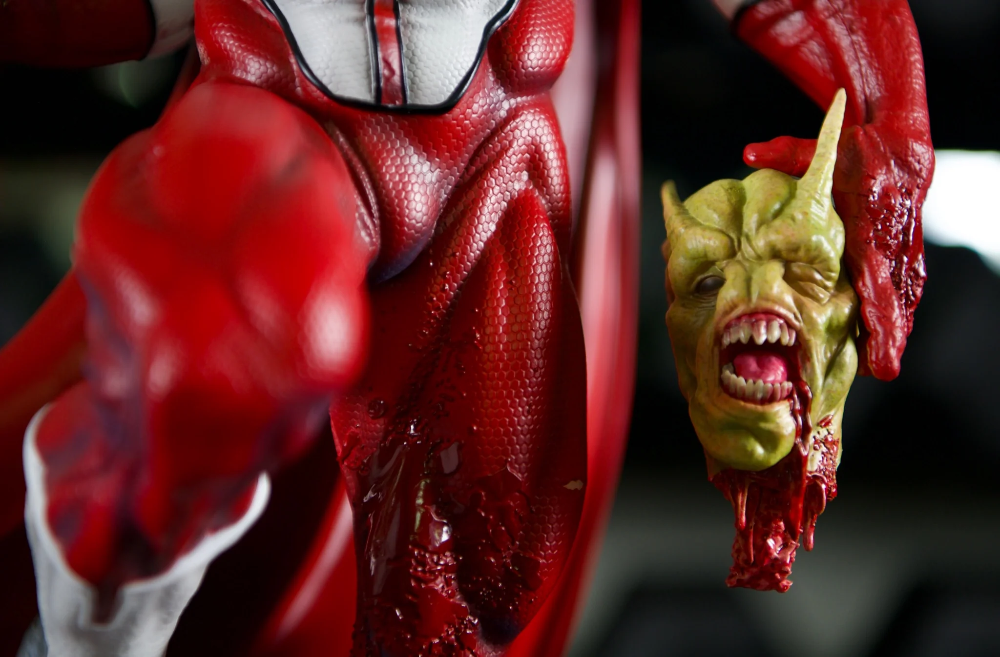 Invincible - Omni Man | 1:4 Resin Statue | von Imaginary Koncepts - Image 8