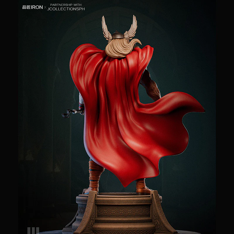 Marvel Comics - Thor Odinson | 1:3 Resin Statue | by Iron Studio - Image 3