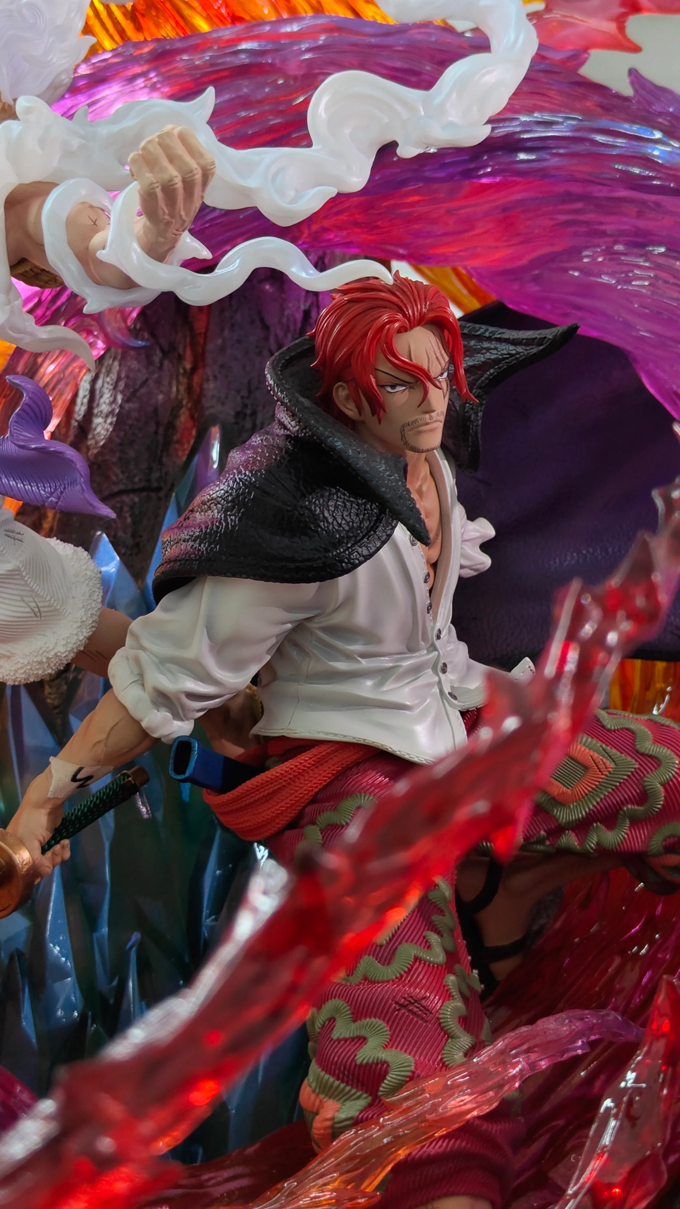 One Piece - Monkey D. Luffy & Shanks | 1:8 Resin Statue | von Monkey D. Studio - Image 3