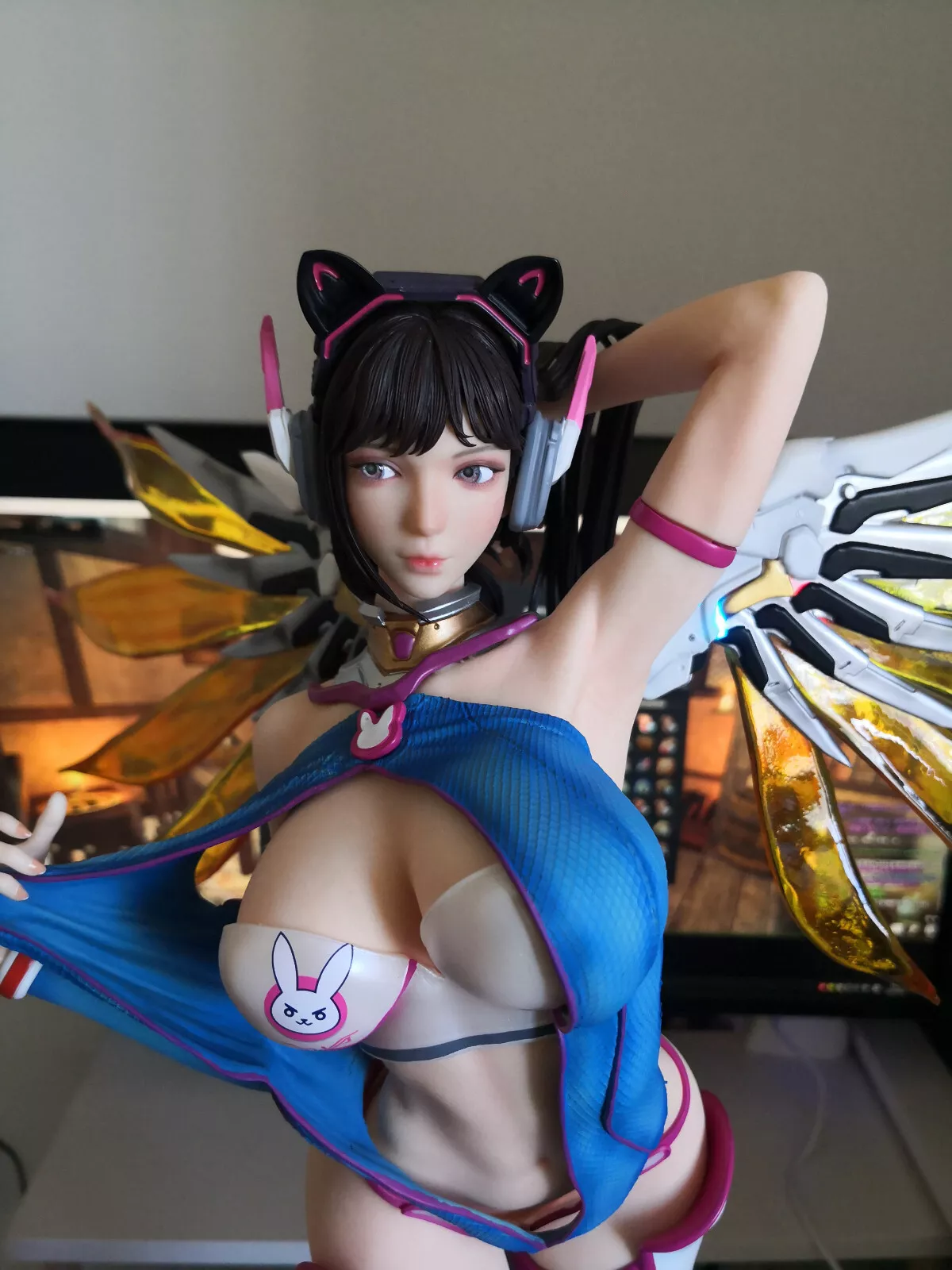 Overwatch - DVa (Mercy Cosplay) | 1:6 Resin Statue | von Faceted Pebble Studio - Image 6