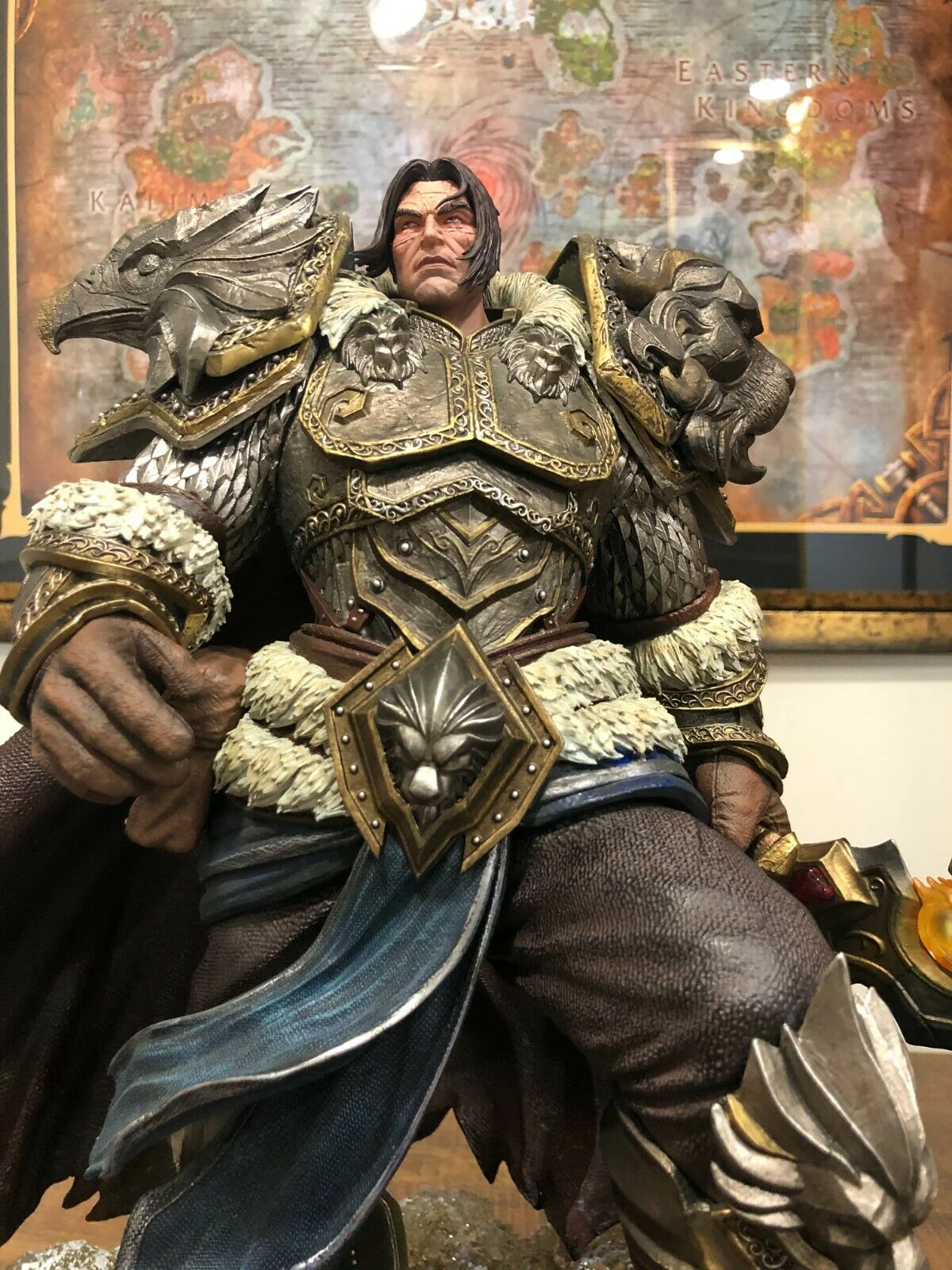 World of Warcraft - Varian Wrynn | 1:5 Resin Statue | vom Bigfoot Studio - Image 7